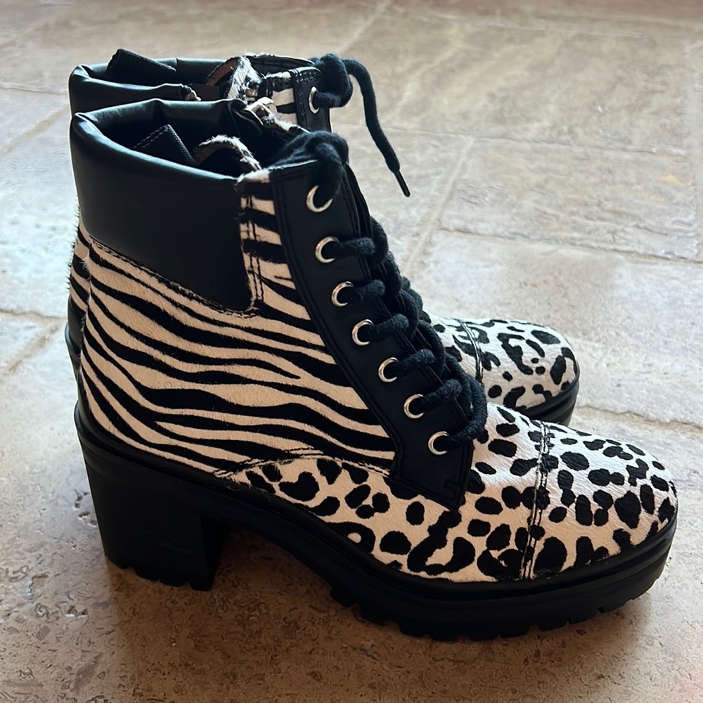 Aldo Brania Zebra Print Block Heeled combat Boots Side Zip Boot 8